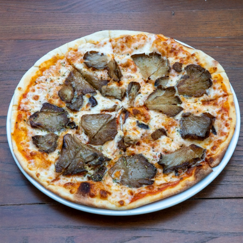 Füme Etli Mantarlı Pizza